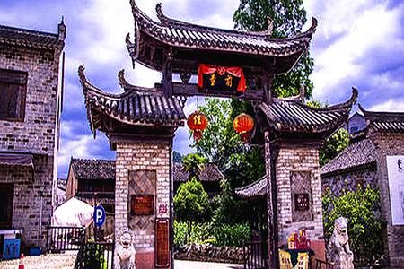 性格高傲?爱恨分明?《斗破苍穹》的她与男主矛盾不断?